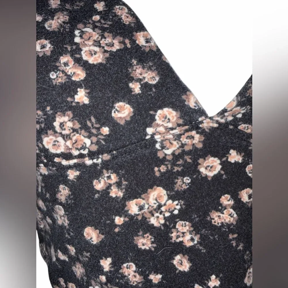 Forever 21 Floral Black Crop Top Large - Picture 3 of 3